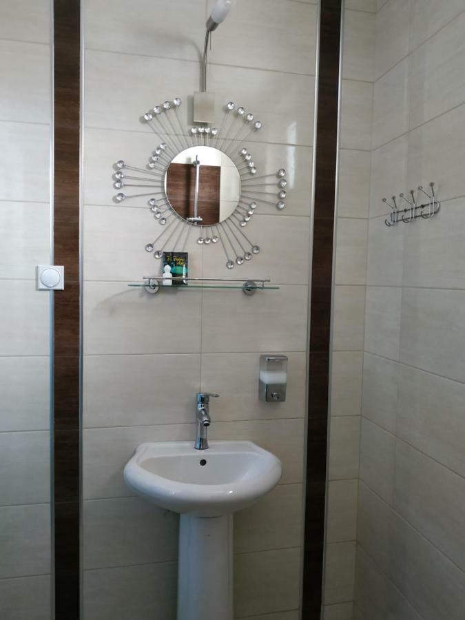 Apartmani Spasic Leskovac  Phòng bức ảnh